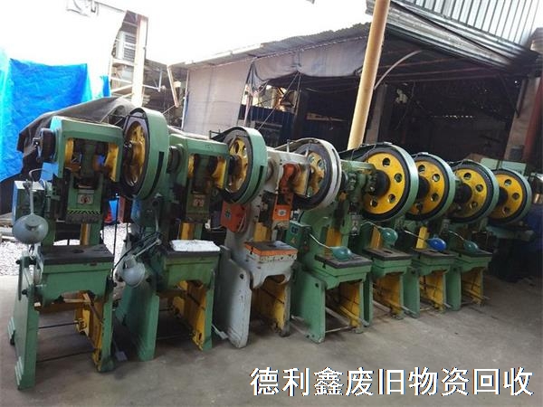 北京回收二手車床，北京回收舊車床